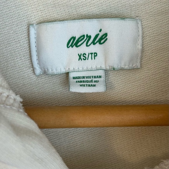 Aerie Women’s Sunwashed Desert Oversized Hoodie w/ Side Slits in Cream, X-Small - Picture 2 of 8